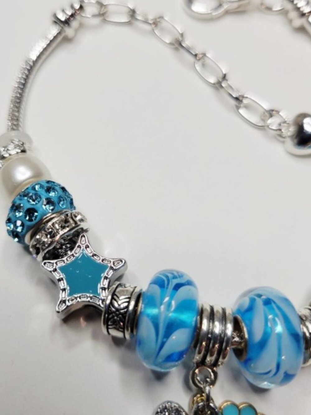 NWT Hello Kitty Pandora Style Charm Bracelet Silver Color Aqua Blue Rhinestones - Picture 7 of 8